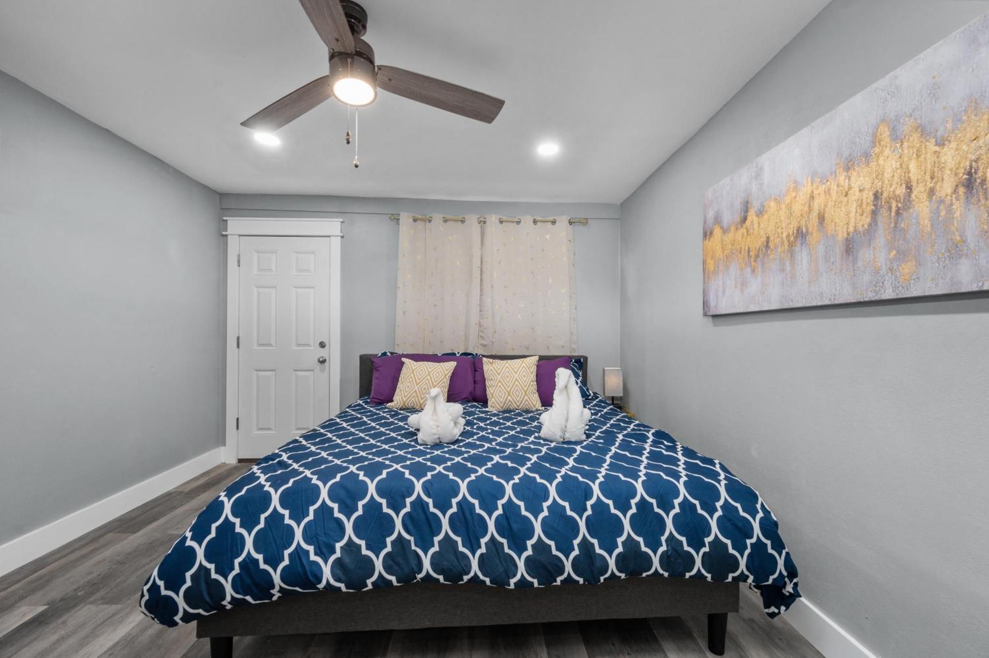 Modern 2Br City Center Getaway With Free Park Houston Bagian luar foto